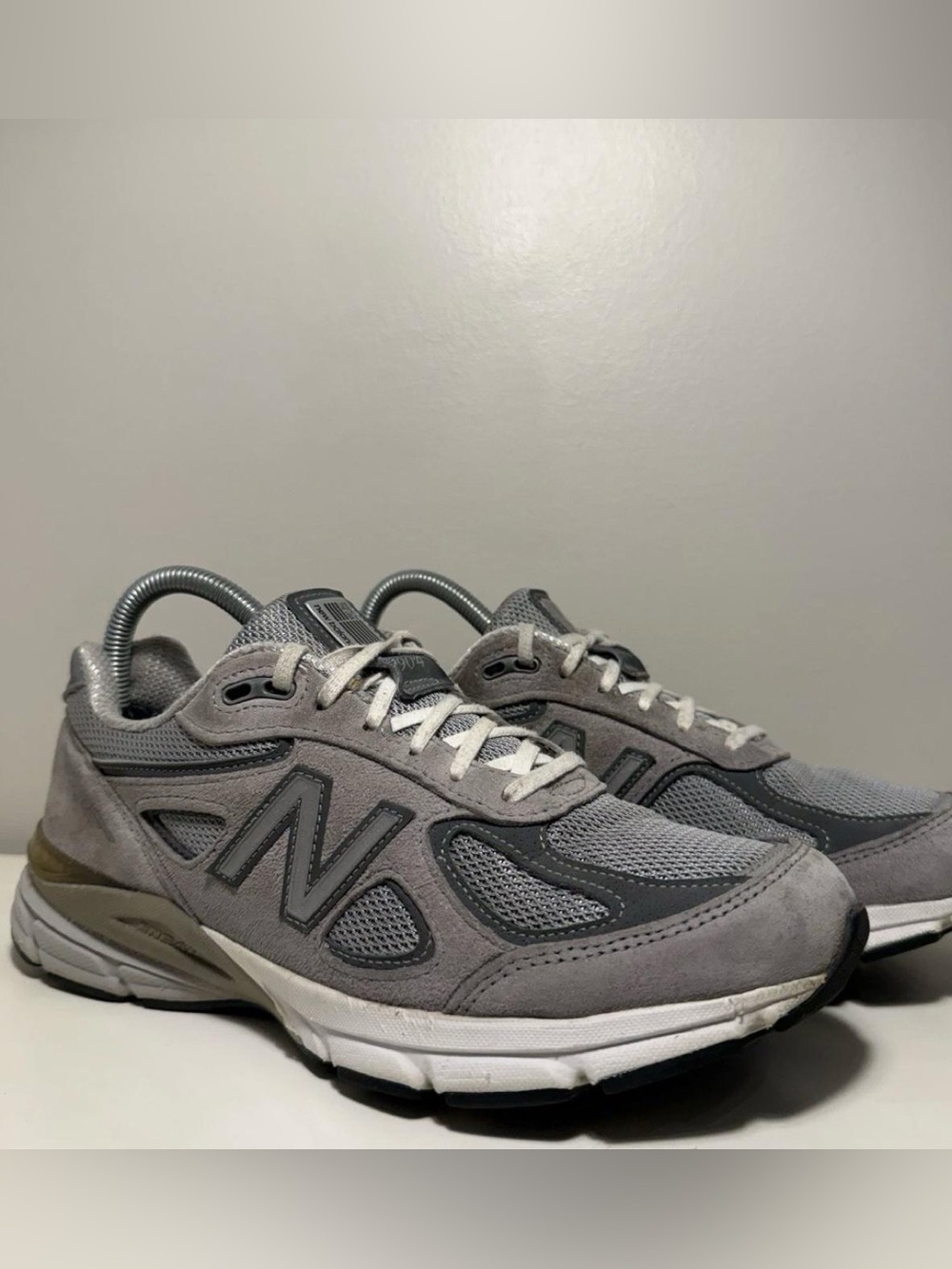 Women’s New Balance Made in USA 990v4 sneakers in grey size 8